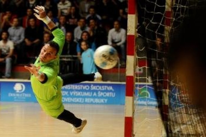 Ilustračný obrázok k článku Futsal: Slov-matic FOFO Bratislava porazil mestský rival Across Pinerola 1:5