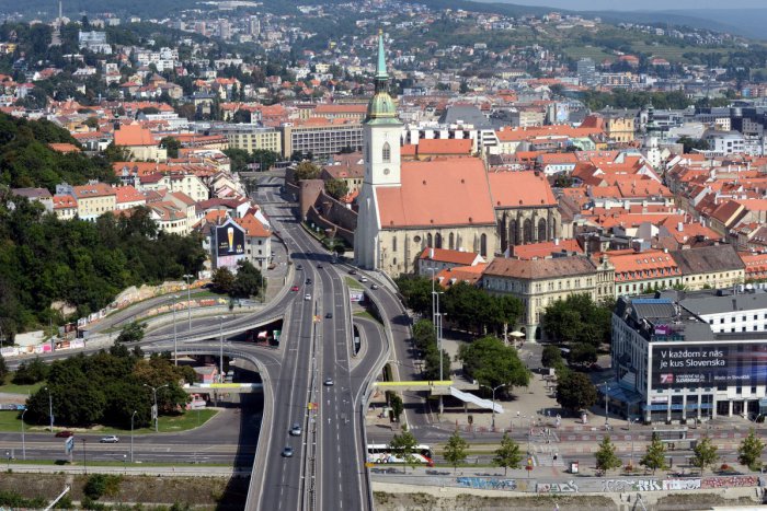 Ilustračný obrázok k článku Vedeli ste, že Bratislava má jednu z najlepších webstránok v Európe?