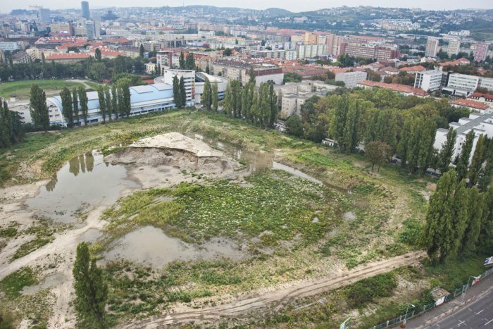Ilustračný obrázok k článku V Bratislave miznú futbalové ihriská. Pozrite sa, ktoré už patria minulosti