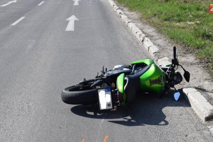 Ilustračný obrázok k článku Tragická nehoda : Motocyklista sa zrazil s diviakom a následne aj s autom