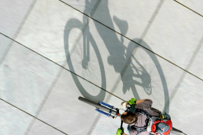 Ilustračný obrázok k článku Cyklisti vs. vodiči: 10 rád, ako sa vyhnúť smrteľným nehodám