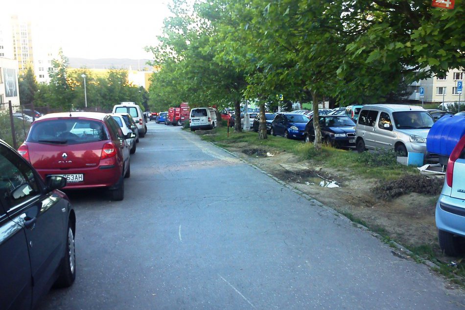 Ilustračný obrázok k článku Domácim sa od jesene ujde viac parkovacích miest