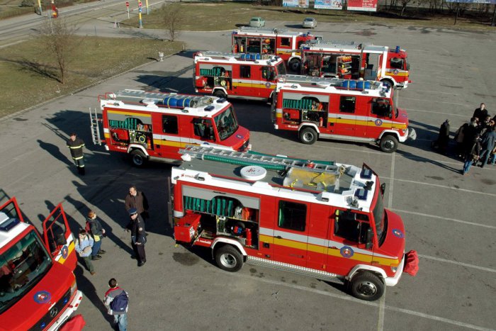 Ilustračný obrázok k článku Dobrovoľní hasiči BVS získali novú hasičskú techniku