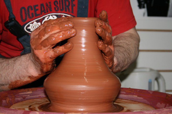 Ilustračný obrázok k článku Na Keramických trhoch predvedú svoje umenie keramikári - kruhári
