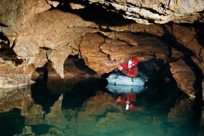 Ilustračný obrázok k článku Tip na výlet: Objavte skryté poklady Slovenska! Obdivovať podzemnú krásu môžete aj zadarmo