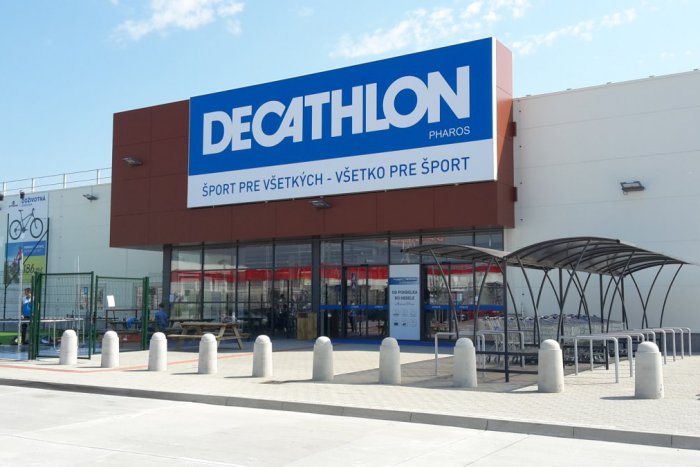 bory mall decathlon