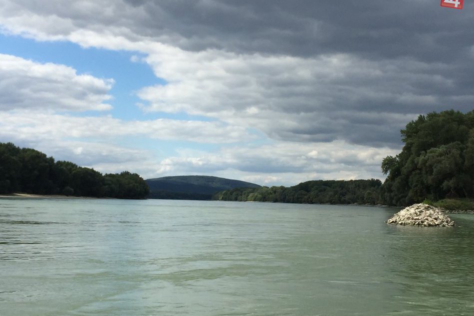 Ilustračný obrázok k článku Aktualizované : Dunaj vyplavil mŕtve telo. Nejde však o nezvestného Martina Filka
