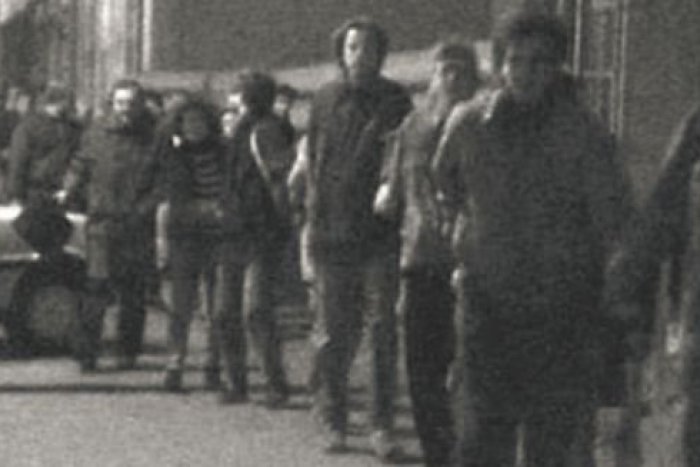 Ilustračný obrázok k článku Bratislavskí študenti vyšli v novembri ´89 do ulíc ako prví. Riskovali STRATU budúcnosti
