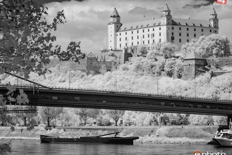 Ilustračný obrázok k článku FOTO: TOP 20 pohľadov na Bratislavský hrad