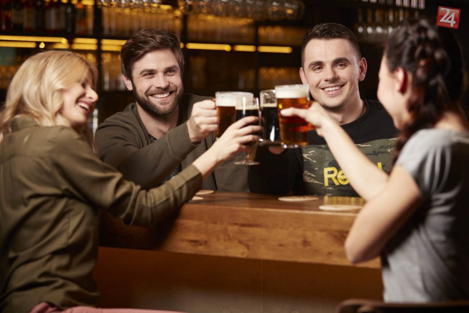 Ilustračný obrázok k článku Dnes je Medzinárodný deň piva! Inšpirujte sa tipmi, ako ho osláviť s priateľmi