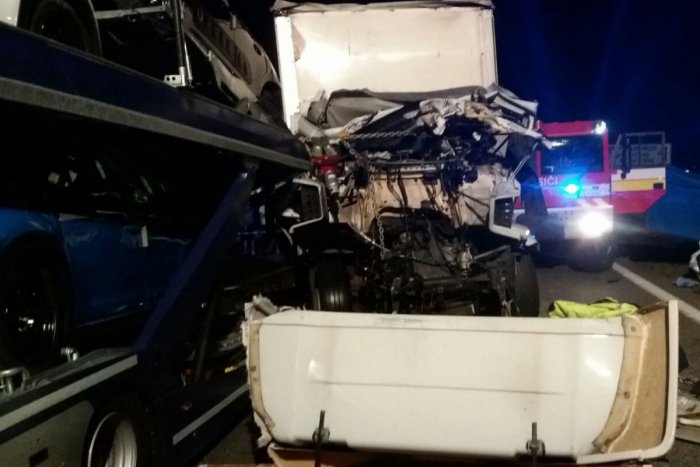 Ilustračný obrázok k článku Tragická nehoda na diaľnici D2: Zomrel 38-ročný vodič nákladného auta