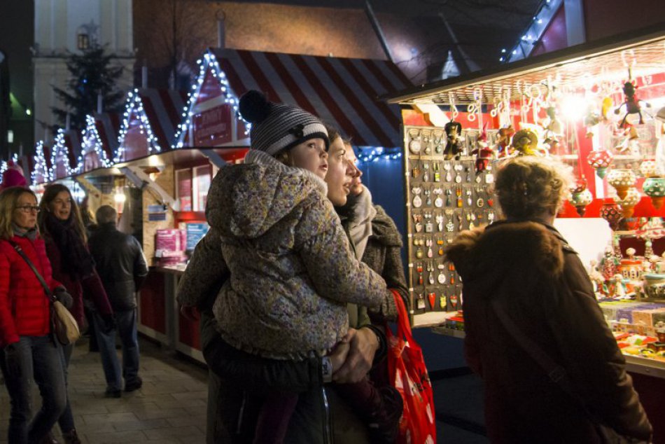Ilustračný obrázok k článku Bratislavské vianočné trhy zaradil prestížny britský denník medzi TOP trhy v Európe