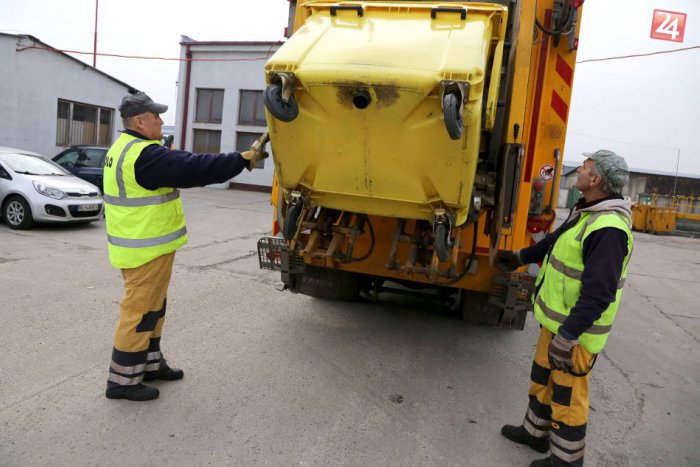 Ilustračný obrázok k článku OLO upozorňuje na falošných smetiarov, objavili sa skôr ako inokedy