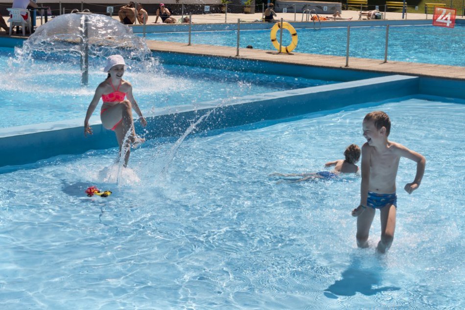 Ilustračný obrázok k článku Hurá do vody! Niektoré bratislavské kúpaliská sú vďaka teplému počasiu už otvorené