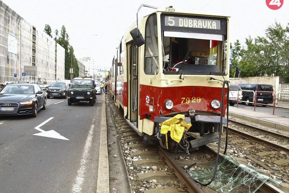Ilustračný obrázok k článku Desiatky zrazených áut! TÁTO bratislavská ulica priťahuje nehody ako magnet