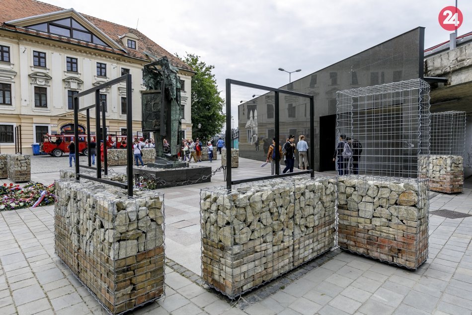 Ilustračný obrázok k článku Pod Mostom SNP vzniká multimediálny pamätník obetiam holokaustu