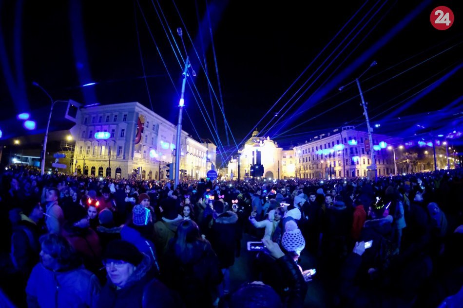 Ilustračný obrázok k článku Kam na SILVESTRA v Bratislave: Zábava na NÁMESTÍ aj skvelé párty v kluboch