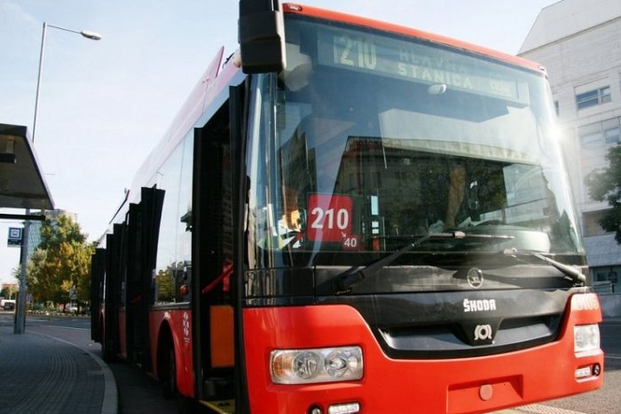 Ilustračný obrázok k článku Veľké ZMENY v MHD: Trojciferným číslam na trolejbusoch ODZVONILO, napríklad 202 bude 72