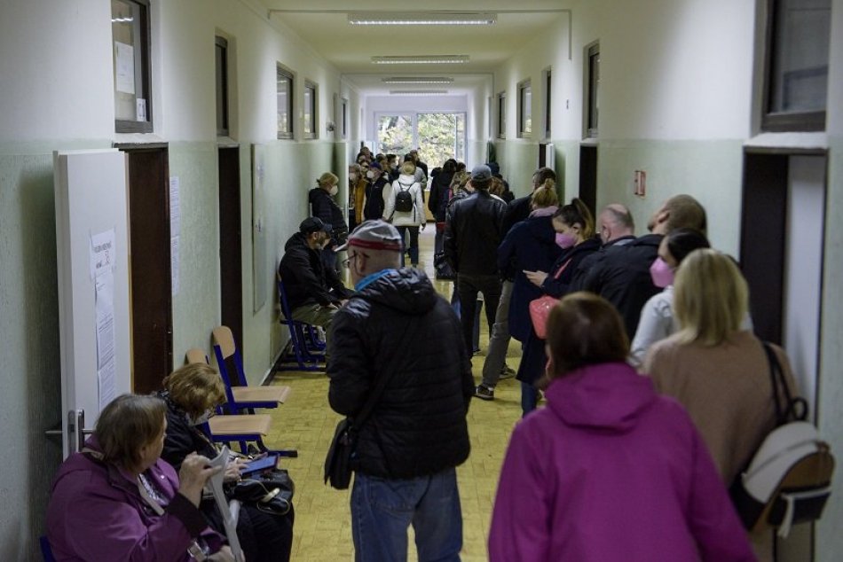 Ilustračný obrázok k článku Obce to NATRELI Bratislave: Koľko ľudí si našlo cestu do volebných miestností?